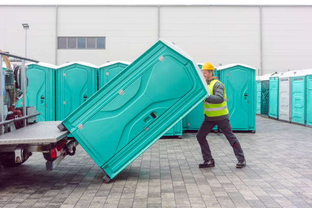 Best Porta potty delivery and setup  in Petersburg, MI